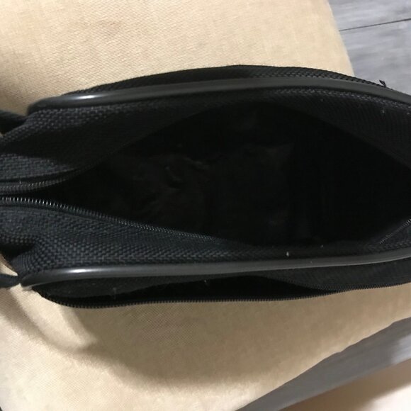 Samboro Travel Case - Picture 3 of 4